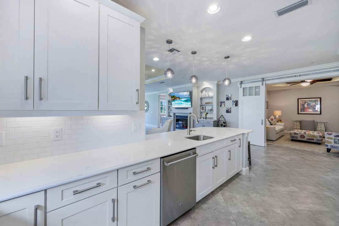 8773 Bellano Ct #101, Naples, FL 34119