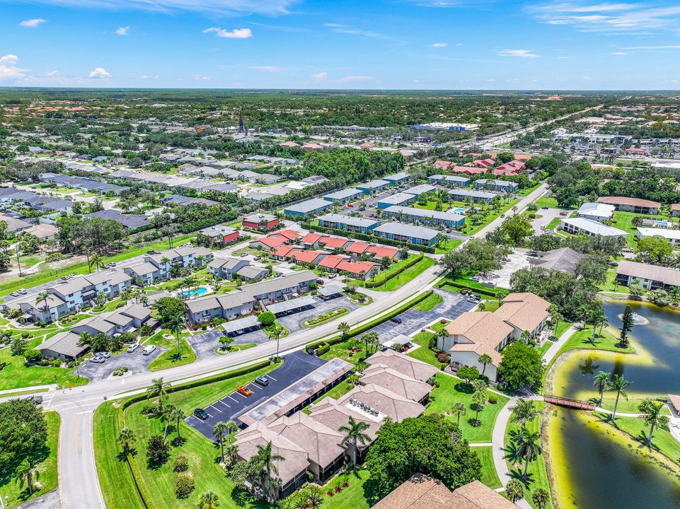 195 Cypress Way E #9, Naples, FL 34110