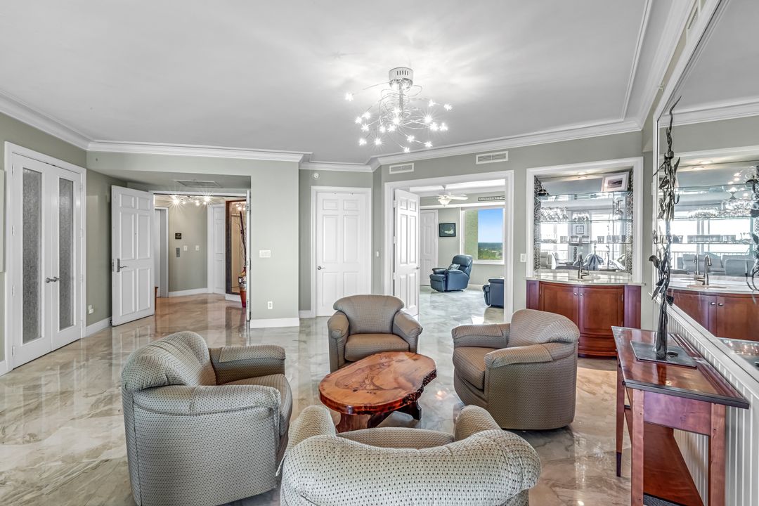 275 Indies Way #1603, Naples, FL 34110