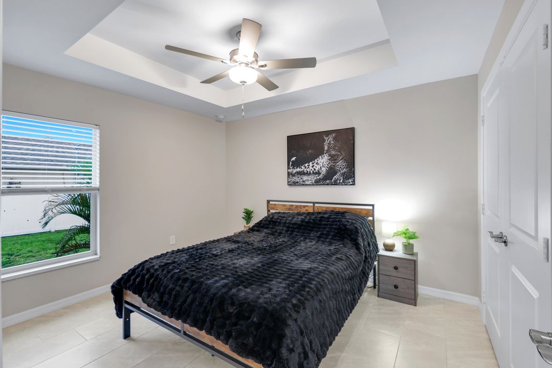 2013 NW Juanita Pl, Cape Coral, FL 33993