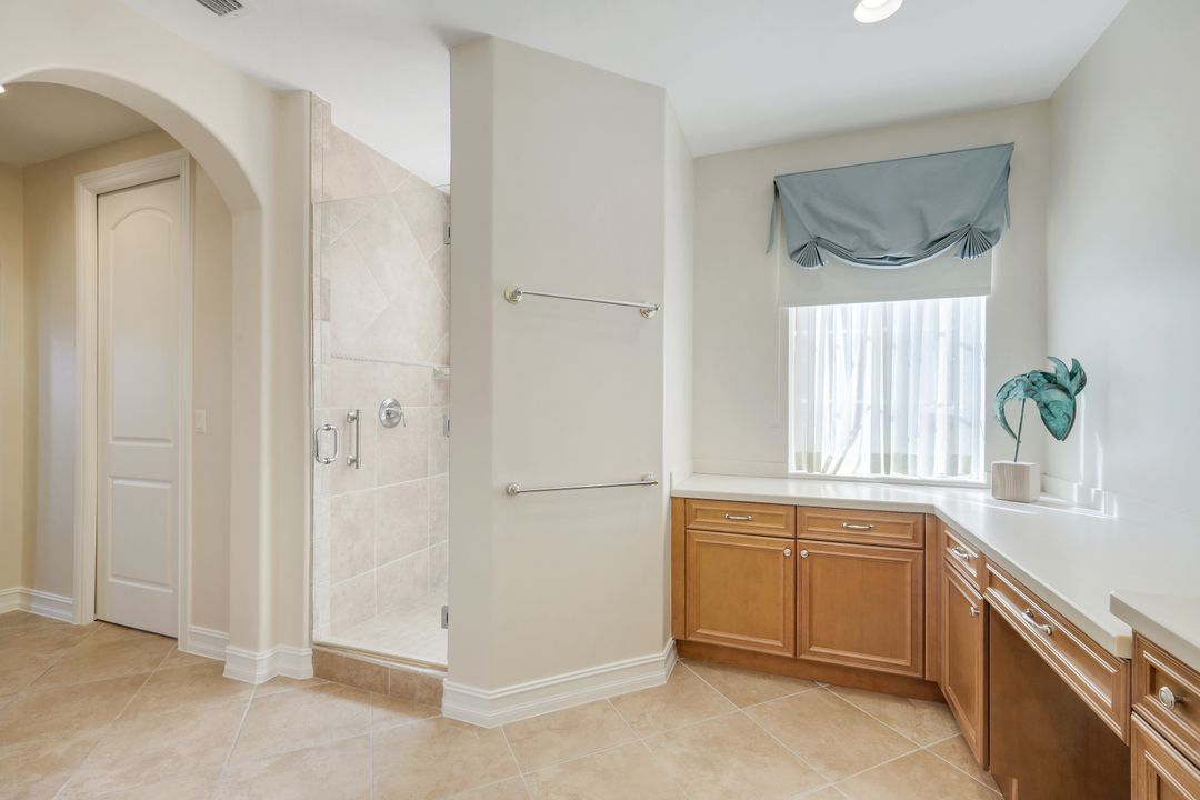 10740 Vivaldi Ct #402, Fort Myers, FL 33913