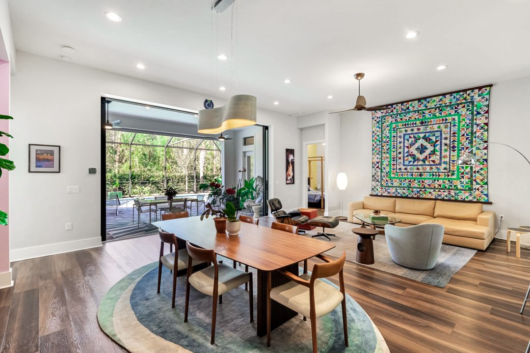 16249 Verilyn Cir, Naples, FL 34110