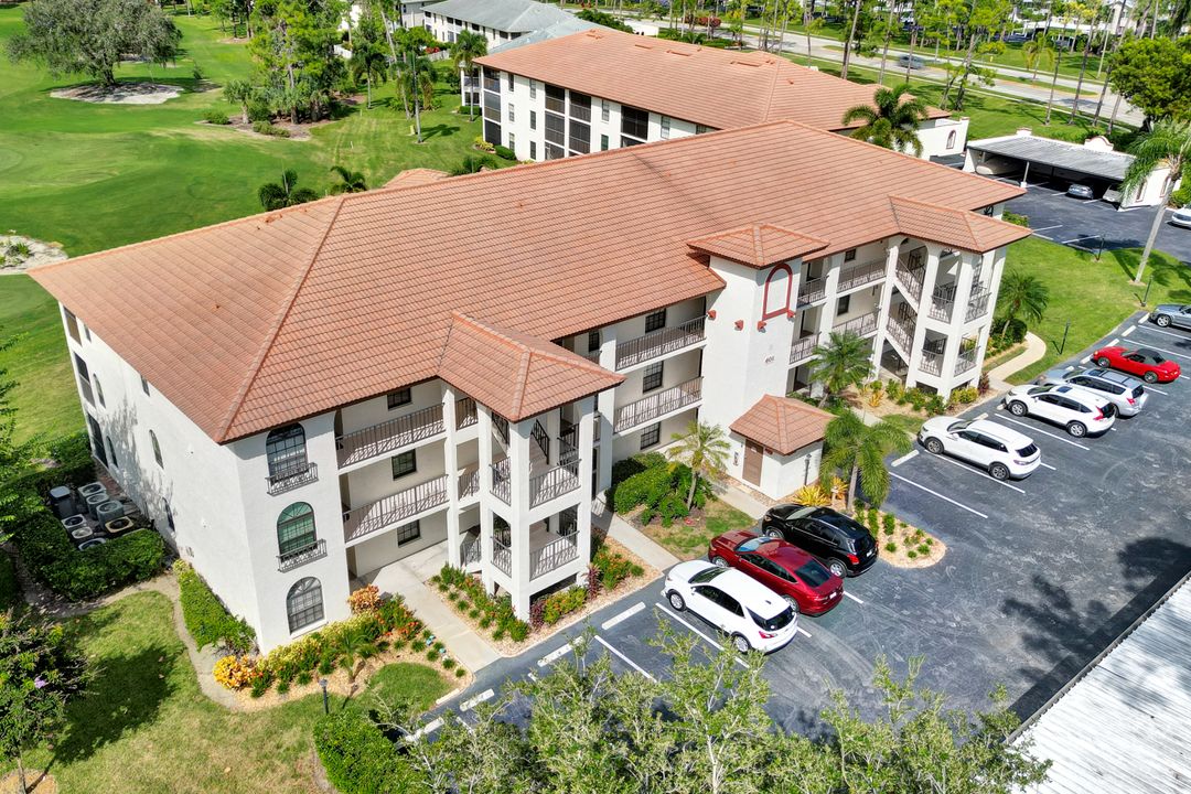 601 Augusta Blvd #2, Naples, FL 34113
