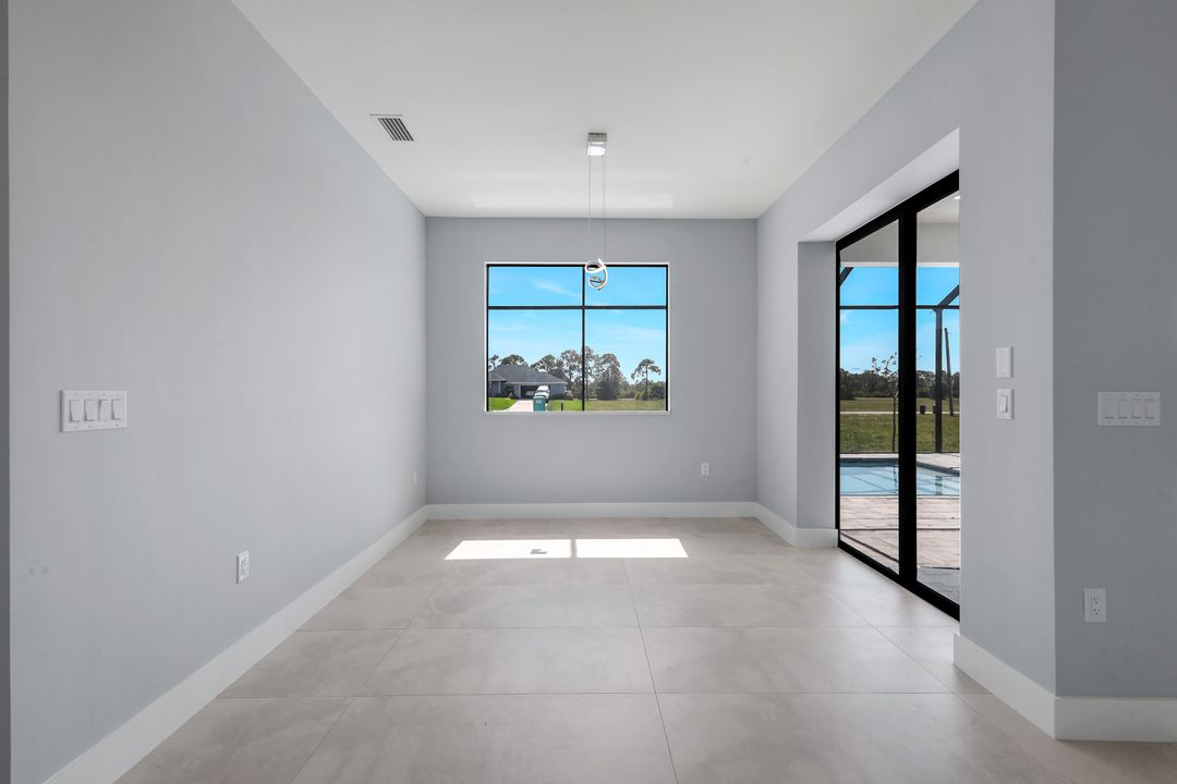 3842 NW 43rd Pl, Cape Coral, FL 33993