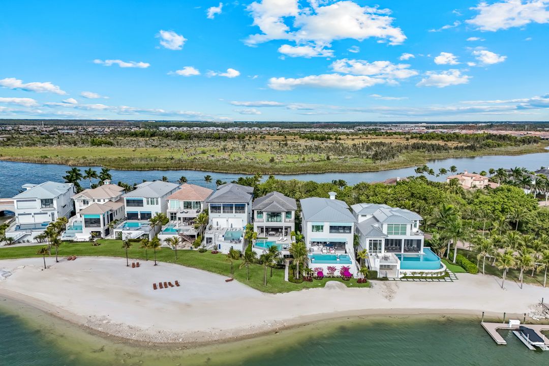 17835 Miromar Lakes Pkwy, Miromar Lakes, FL 33913