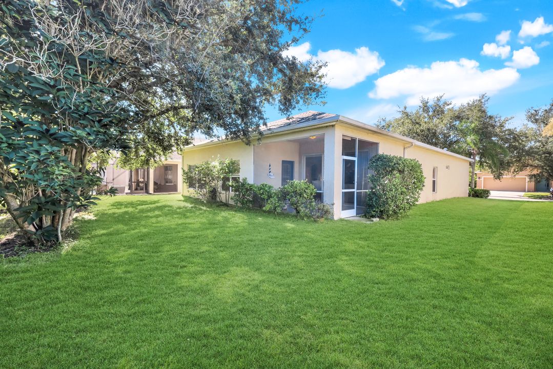 13403 Bristol Park Way, Fort Myers, FL 33913