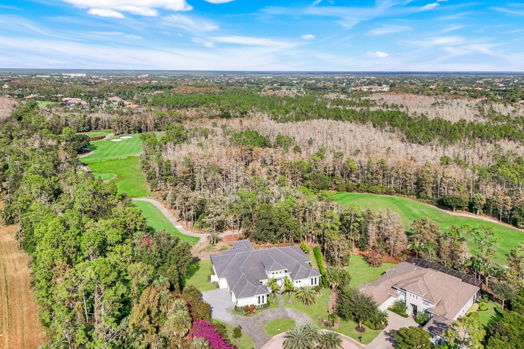 3891 Brynwood Dr, Naples, FL 34119