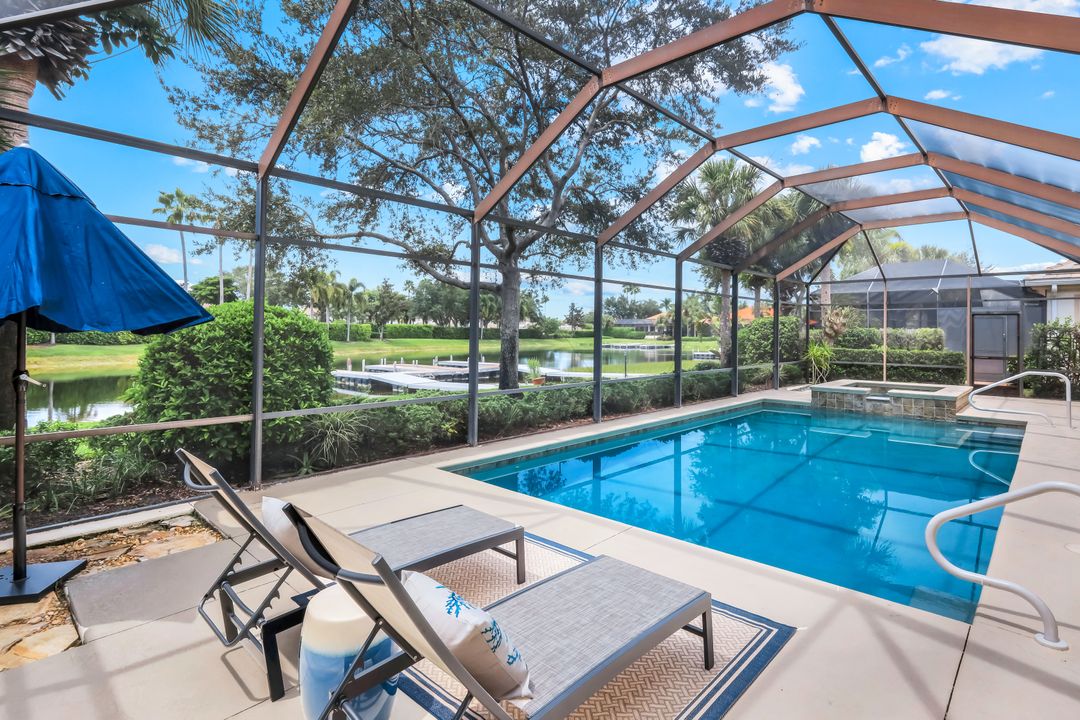 8776 Hideaway Harbor Ct, Naples, FL 34120
