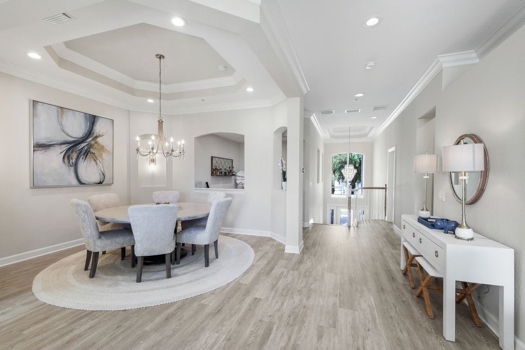 9201 Quartz Ln #202, Naples, FL 34120