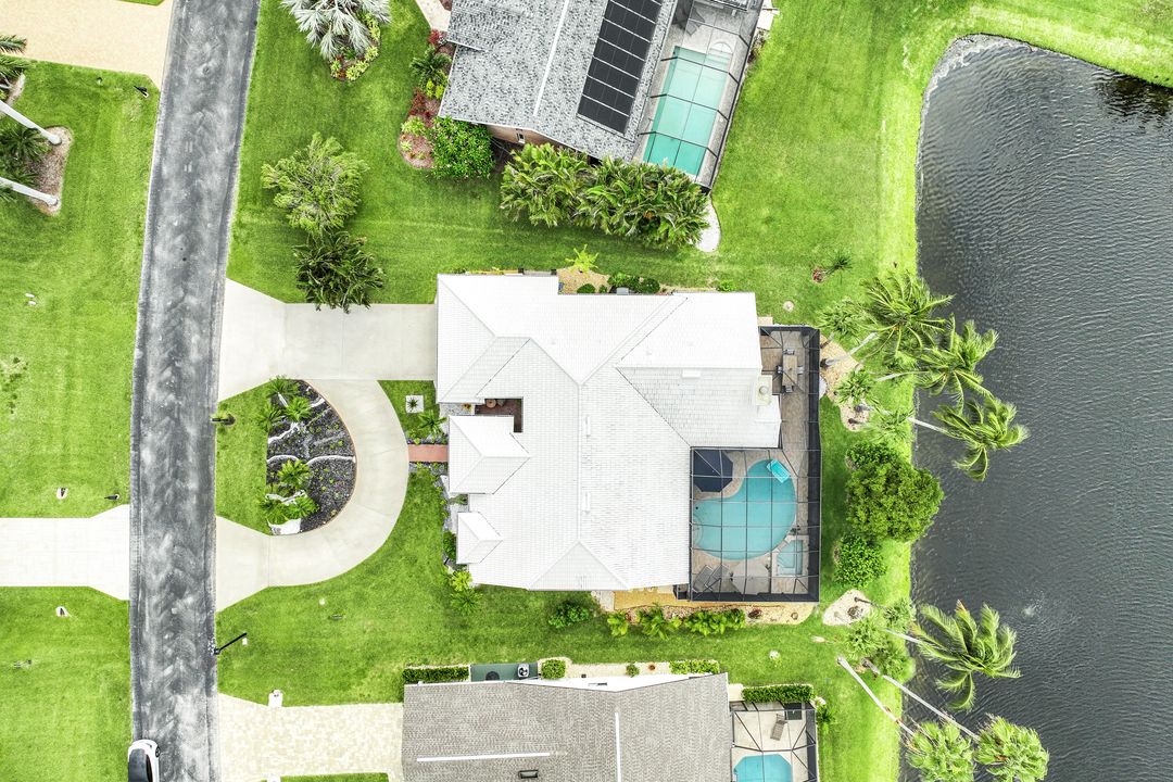 3653 Saybrook Pl, Bonita Springs, FL 34134