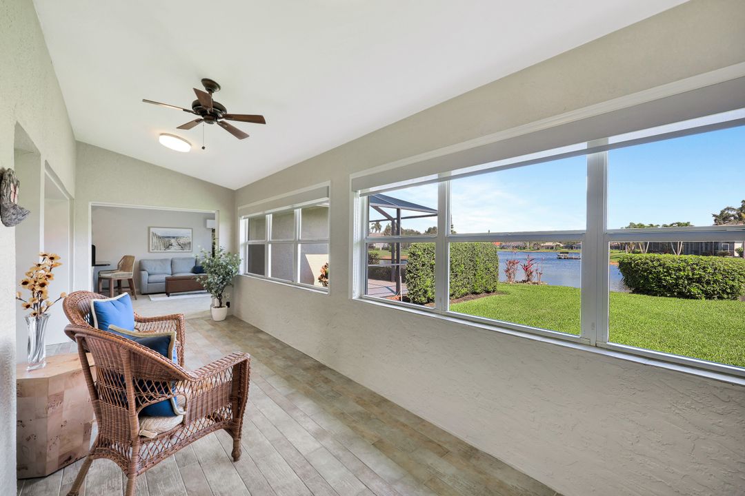 10898 Longshore Way W, Naples, FL 34119