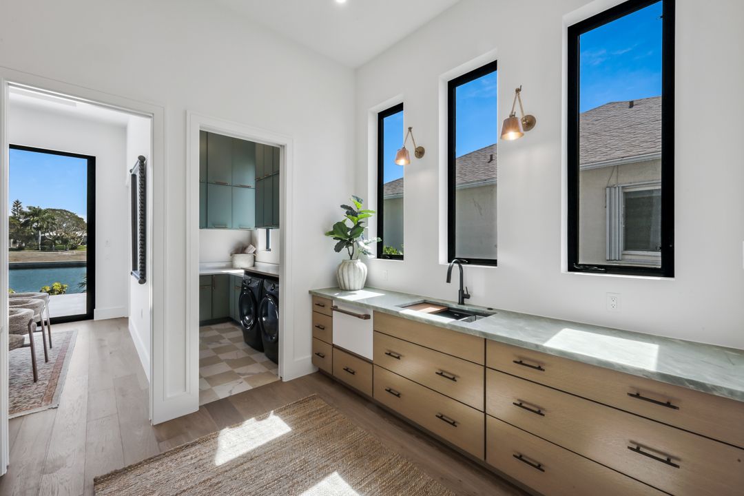 812 Milan Ct, Marco Island, FL 34145