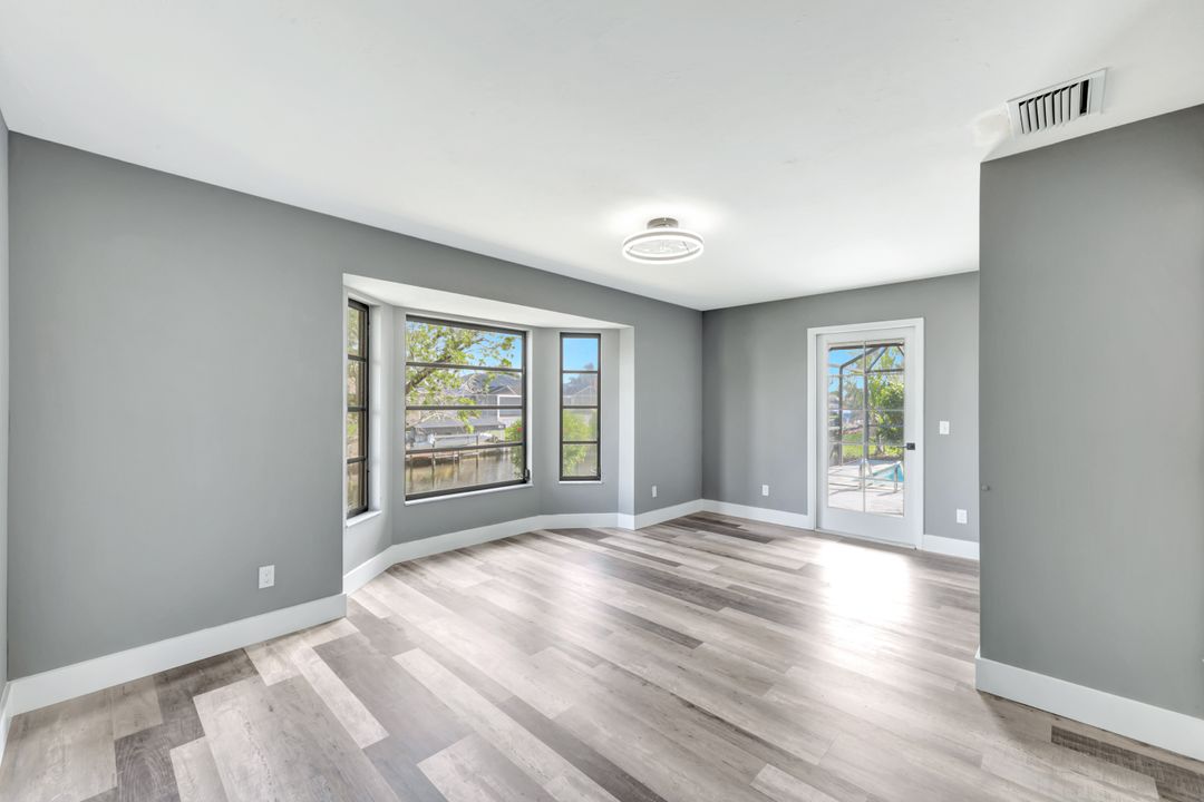 1207 SE 29th Terrace, Cape Coral, FL 33904