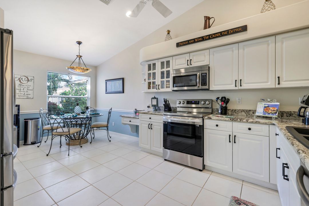 8199 Ibis Cove Cir, Naples, FL 34119