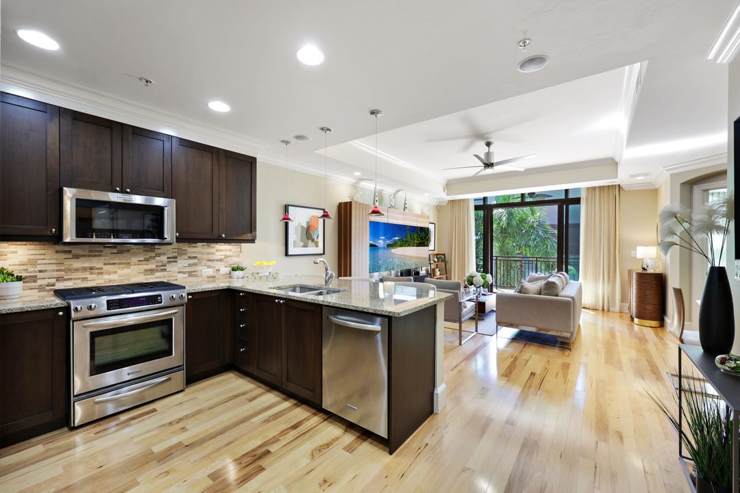 9123 Strada Pl #7308, Naples, FL 34108