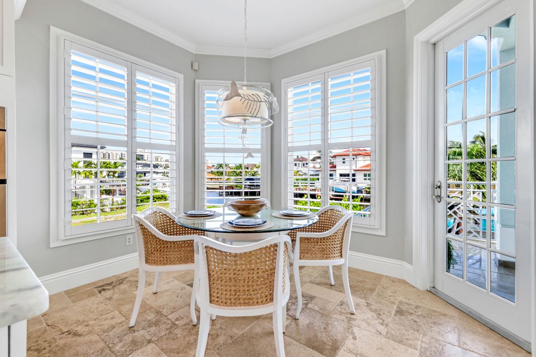 273 Egret Ave, Naples, FL 34108
