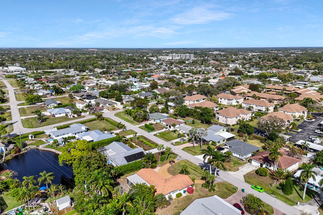 523 E Valley Dr, Bonita Springs, FL 34134