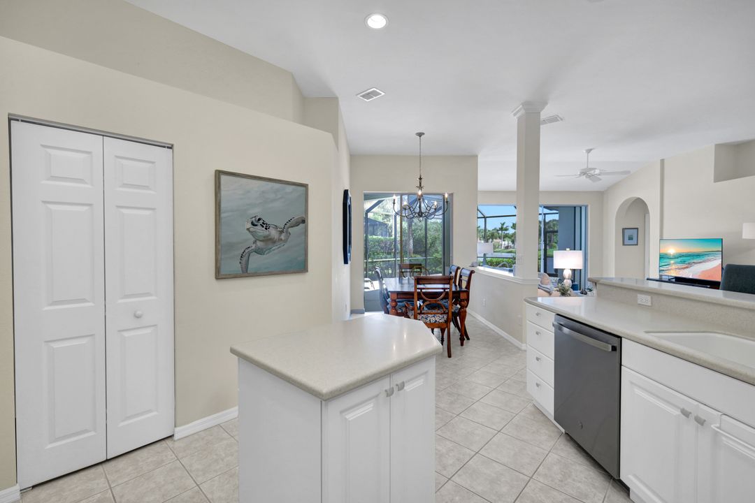 10320 Cape Roman Rd, Bonita Springs, FL 34135