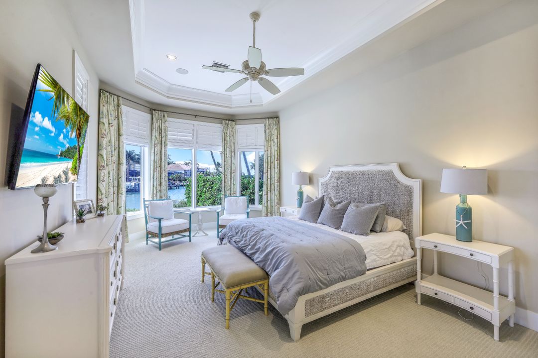 813 Magnolia Ct, Marco Island, FL 34145