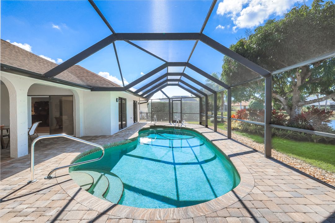 9632 Campbell Cir, Naples, FL 34109