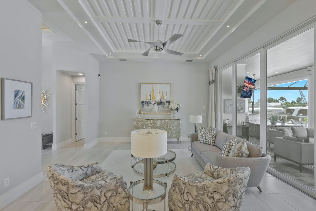 3816 SE 21st Pl, Cape Coral, FL 33904