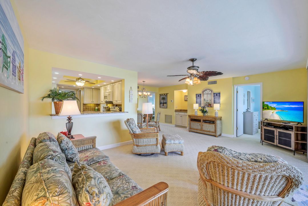 7119 Lakeridge View Court #Unit 303, Fort Myers, FL 33907