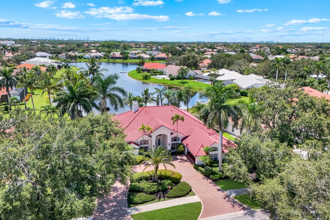 11201 Phoenix Way, Naples, FL 34119