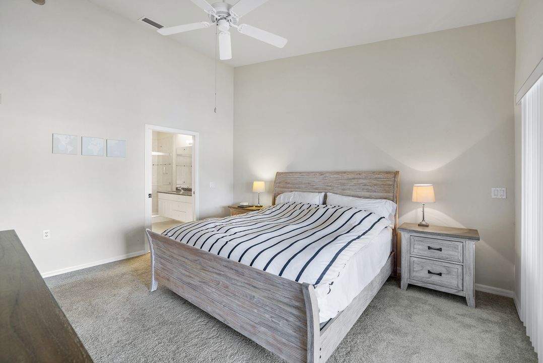 2373 Hidden Lake Ct #10, Naples, FL 34112