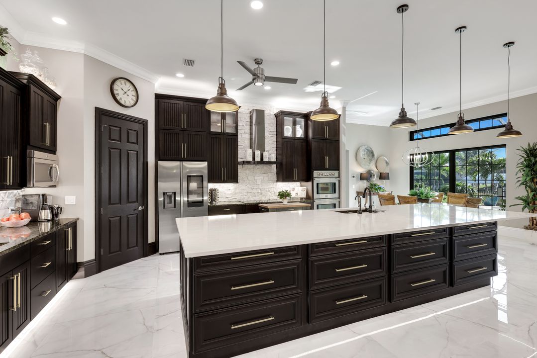 4025 SW 11th Ave, Cape Coral, FL 33914