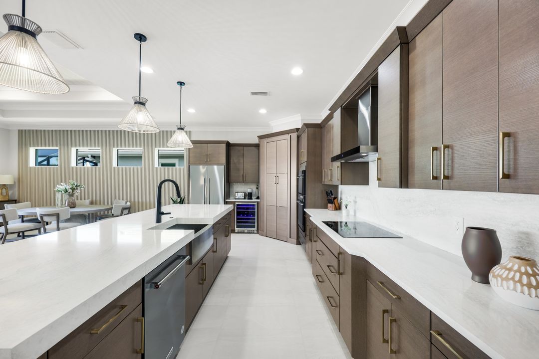 8943 Gustavia Ct, Naples, FL 34112