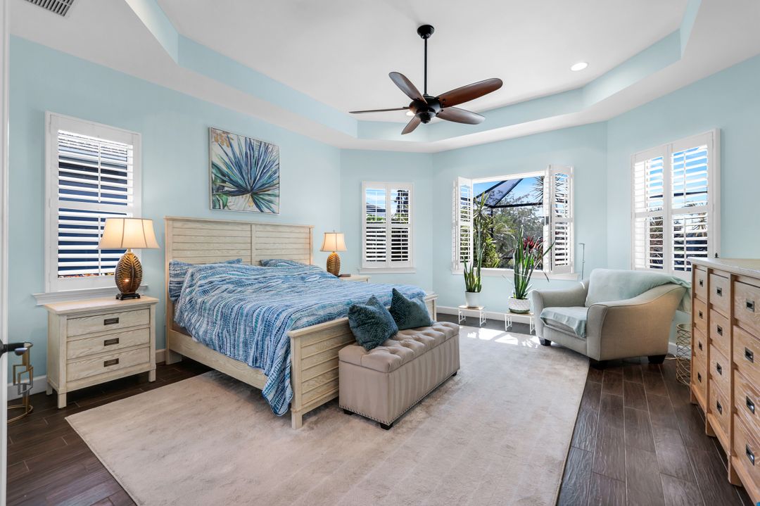 4964 Andros Dr, Naples, FL 34113