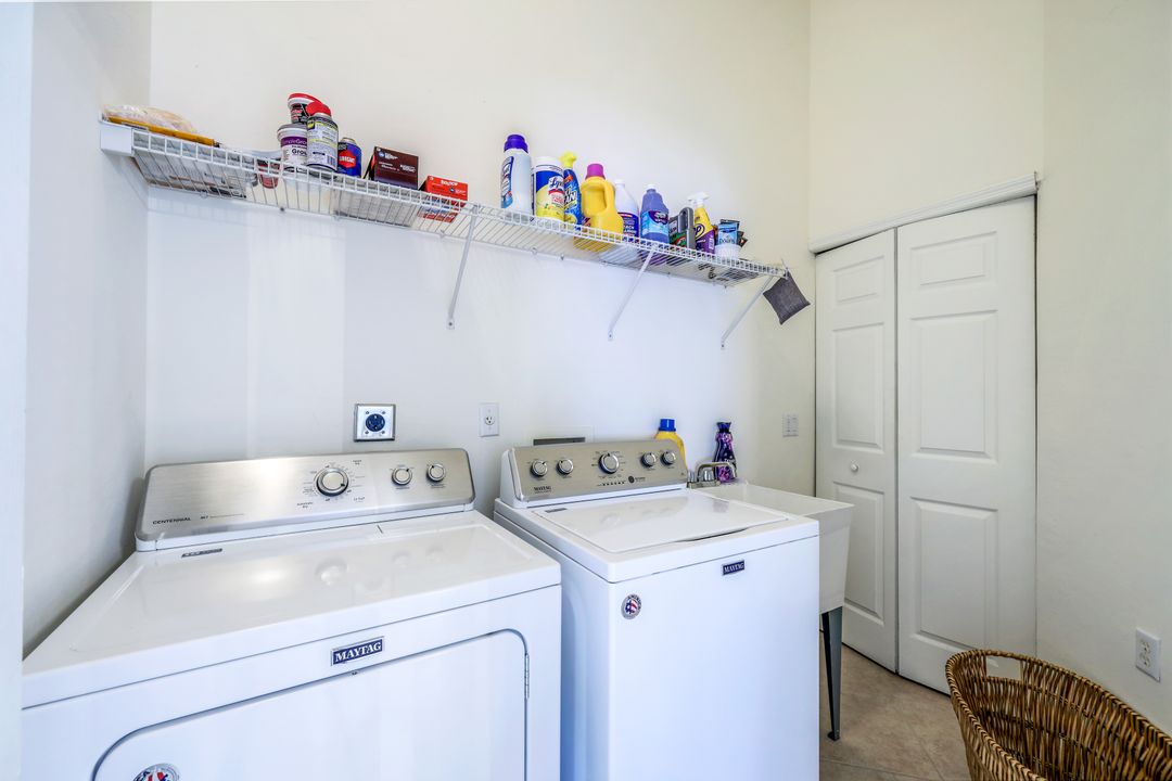 2347 Hidden Lake Ct #12, Naples, FL 34112