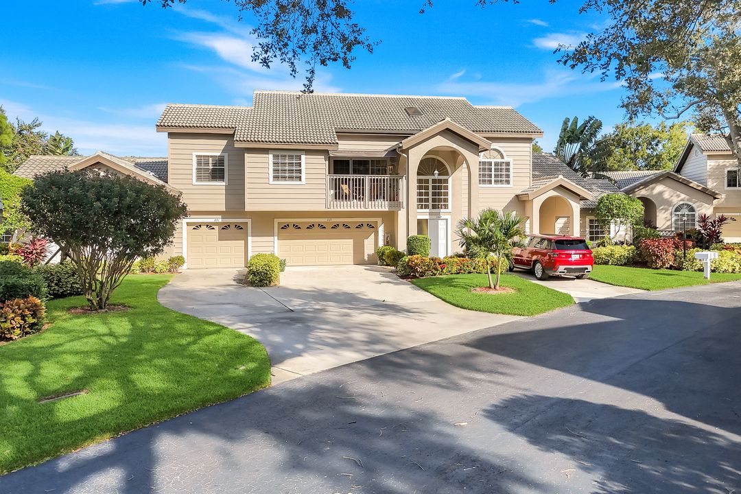 269 Perignon Pl, Naples, FL 34119