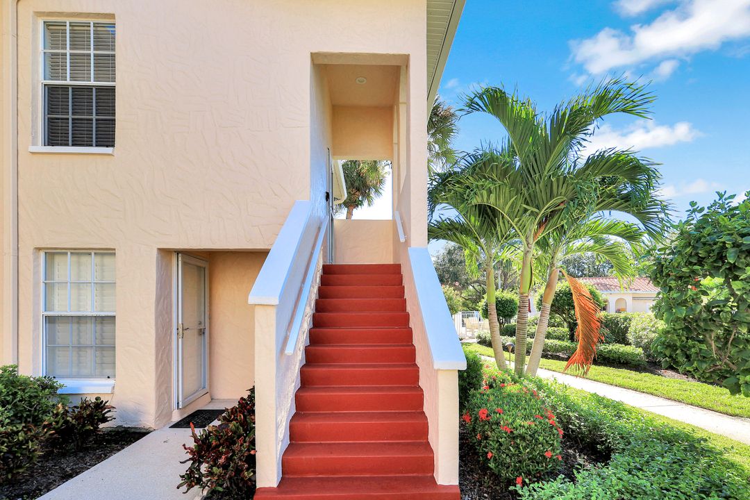 109 Tuscana Ct #308, Naples, FL 34119