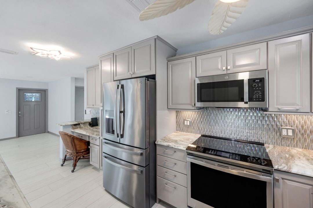 1621 SE 29th Terrace, Cape Coral, FL 33904