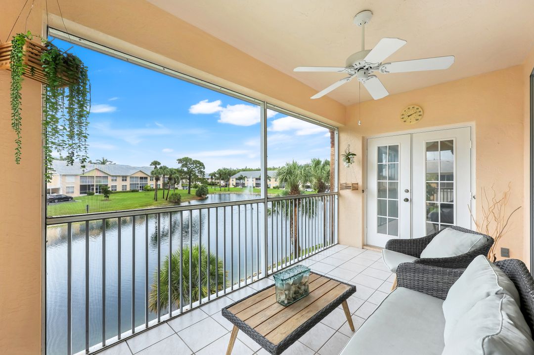 437 Wiggins Lake Ct #201, Naples, FL 34110