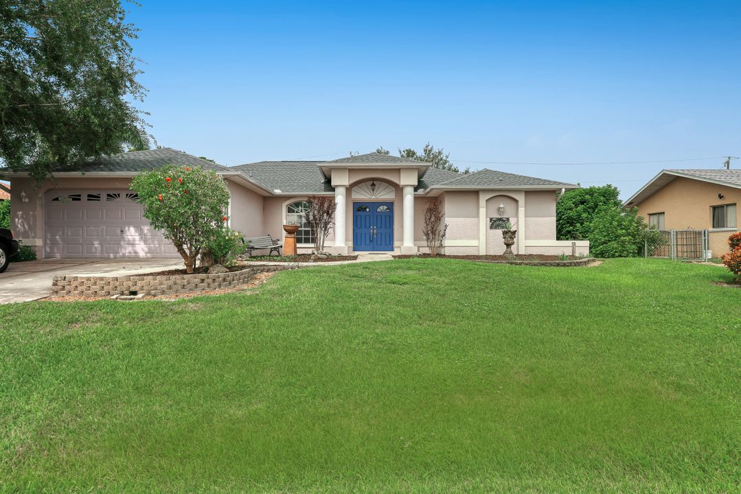 911 SE 20th St, Cape Coral, FL 33990