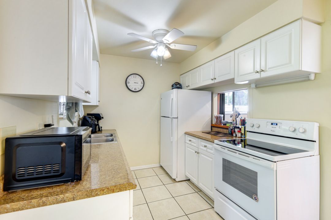 1410 SE 8th Ave, Cape Coral, FL 33990