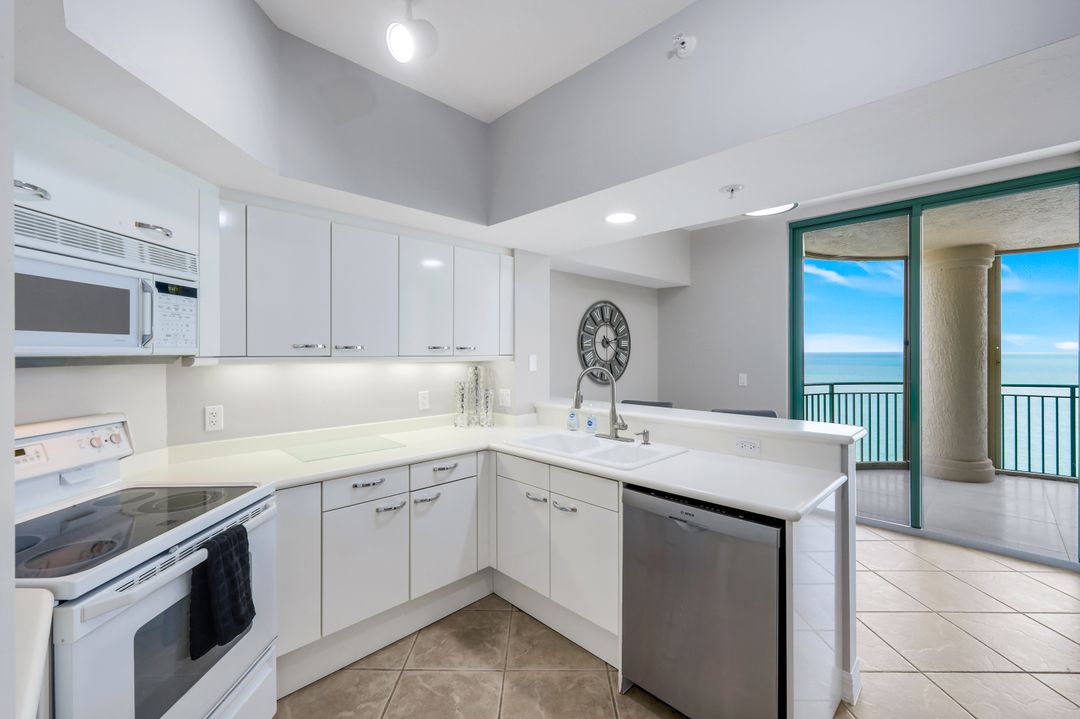 980 Cape Marco Dr #1602, Marco Island, FL 34145