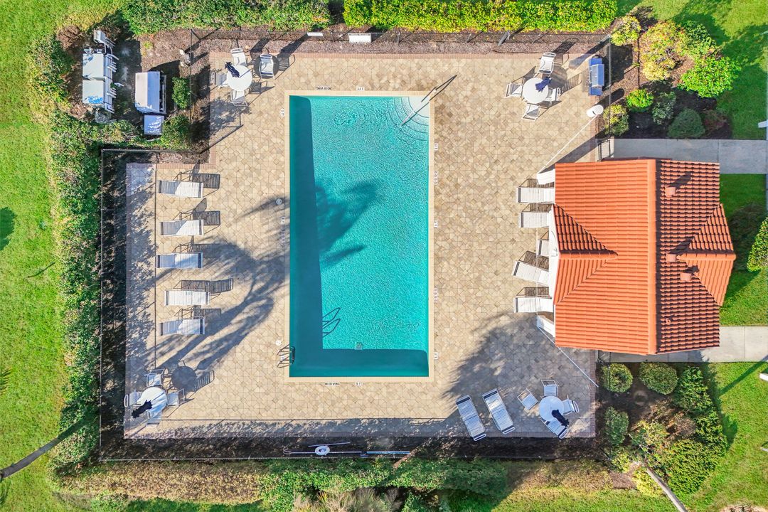 5070 Cedar Springs Dr #203, Naples, FL 34110