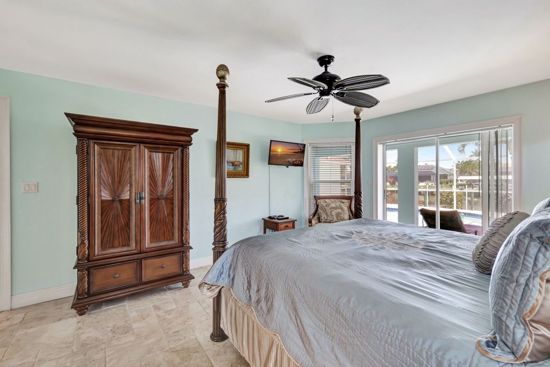 1813 SW 49th Terrace, Cape Coral, FL 33914