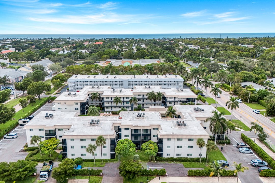 766 Central Ave #313, Naples, FL 34102