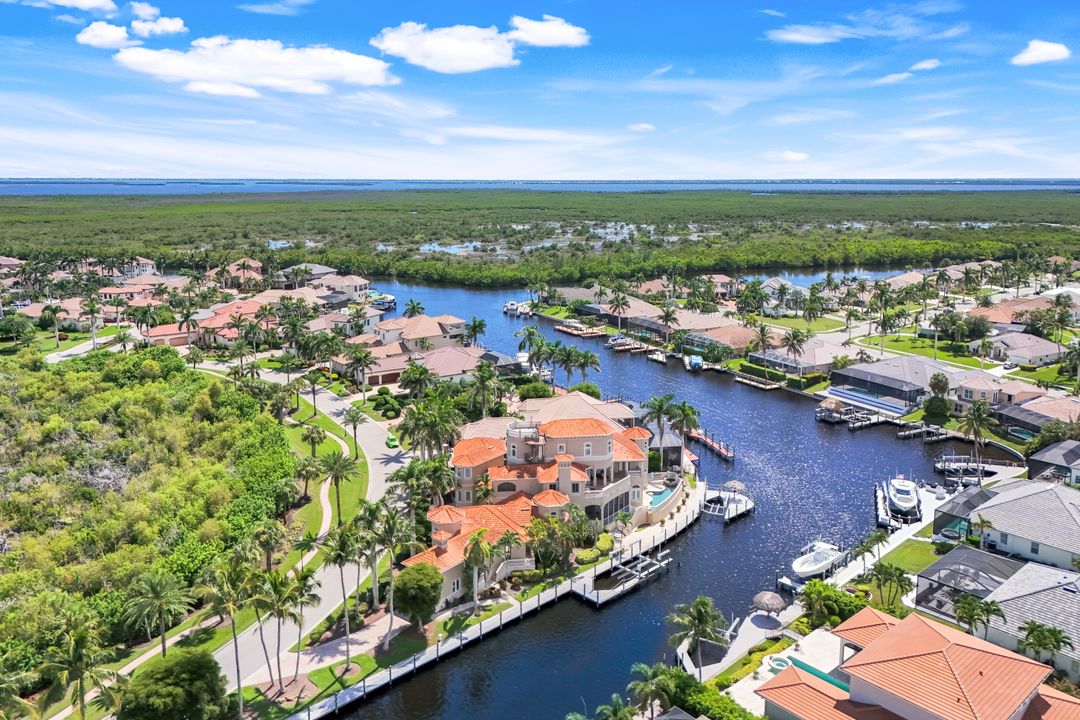 5502 Harbour Preserve Cir, Cape Coral, FL 33914