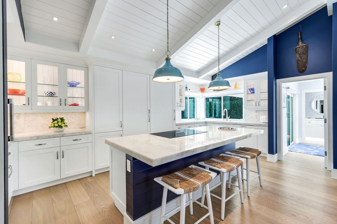 812 Tallow Tree Ct, Naples, FL 34108