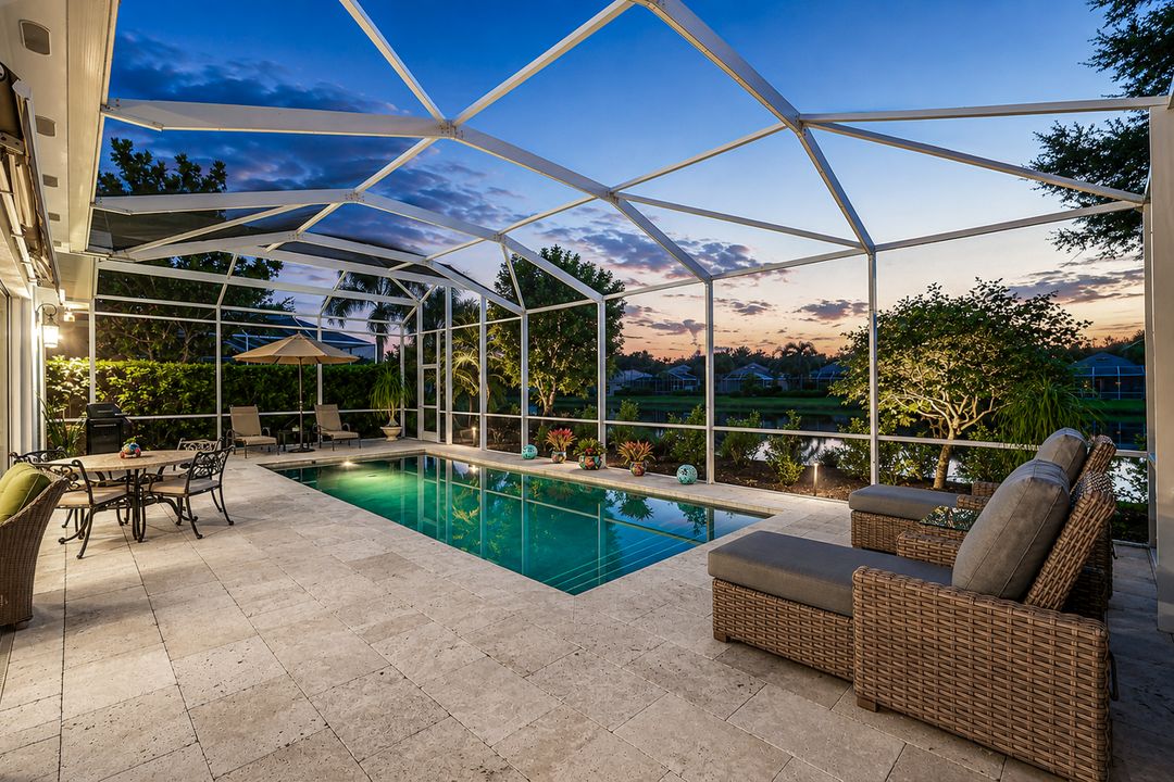2896 Hatteras Way, Naples, FL 34119