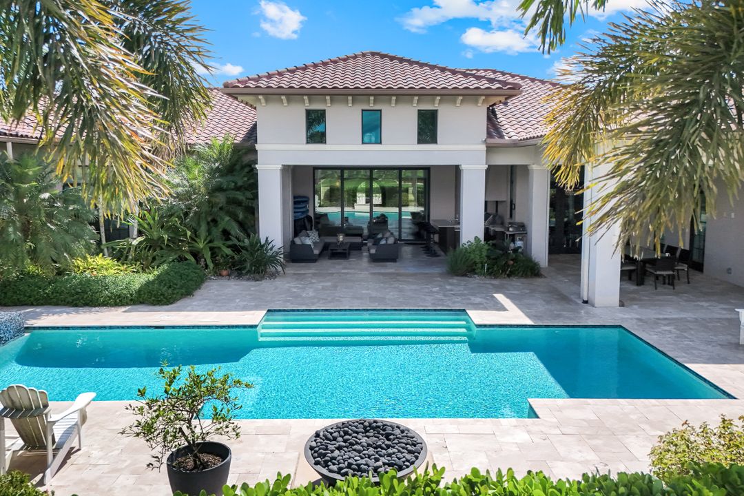 16747 Prato Way, Naples, FL 34110