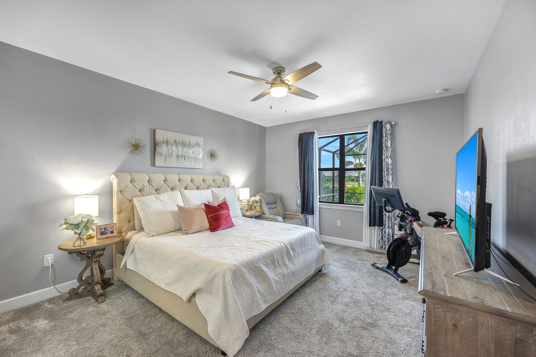 3927 Black Eagle Ln, Fort Myers, FL 33966