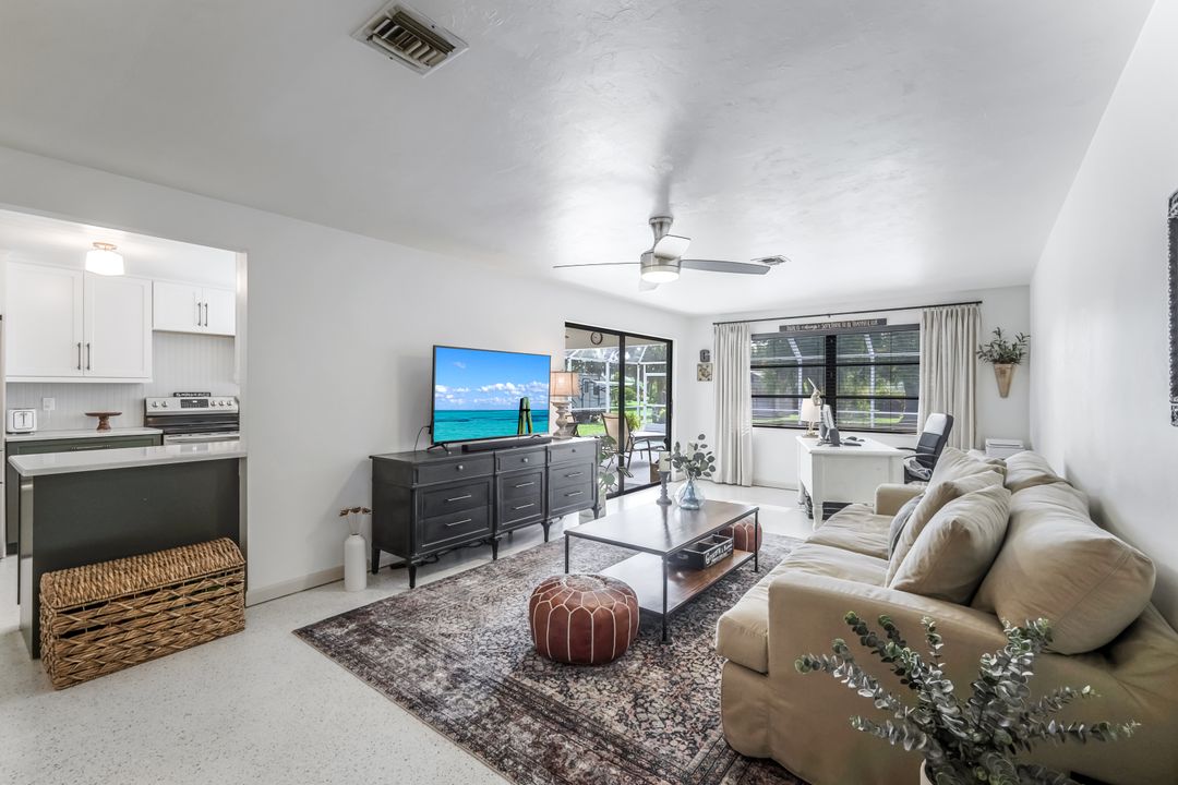 212 Maple Ave N, Lehigh Acres, FL 33936