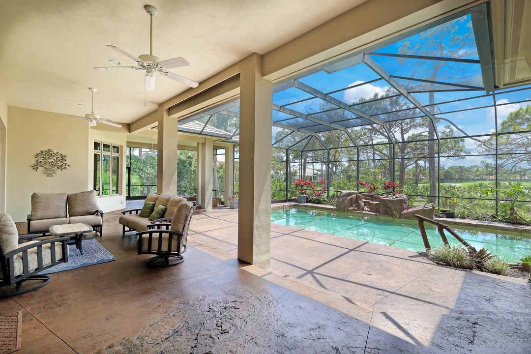 3451 Creekview Dr, Bonita Springs, FL 34134