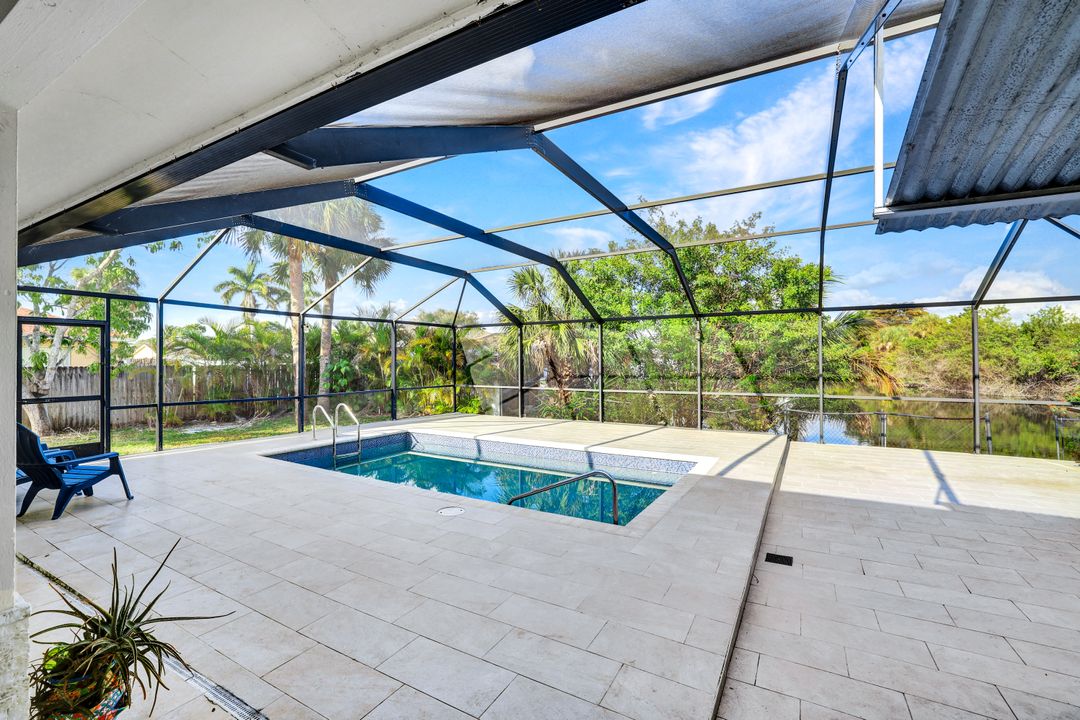 2540 47th Terrace SW, Naples, FL 34116